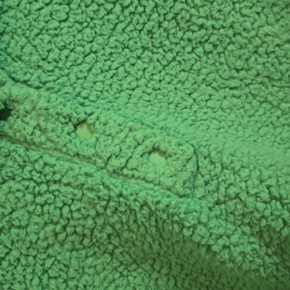 Aerie oversized teddy bear top- XL - Picture 4 of 4